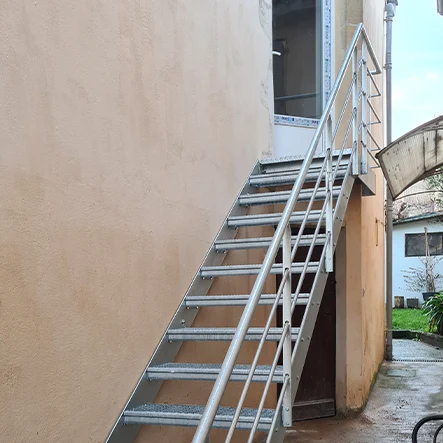 fabrication escalier rampe acces galva sur mesure marmande 47